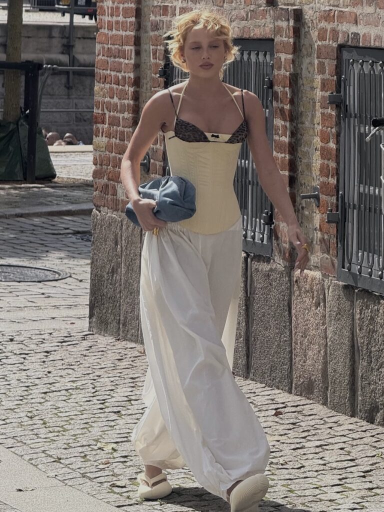 2025 Flip-Flop Trend: Why Everyone’s Talking About The Row’s Chicest Summer Shoe 48 EHF Flip-flop trend